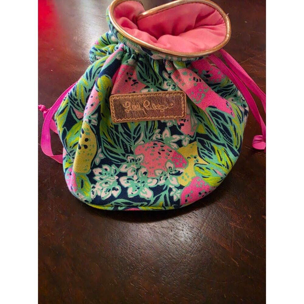 Lilly Pulitzer drawstring jewelry pouch "Spill the Juice" print and a metallic g